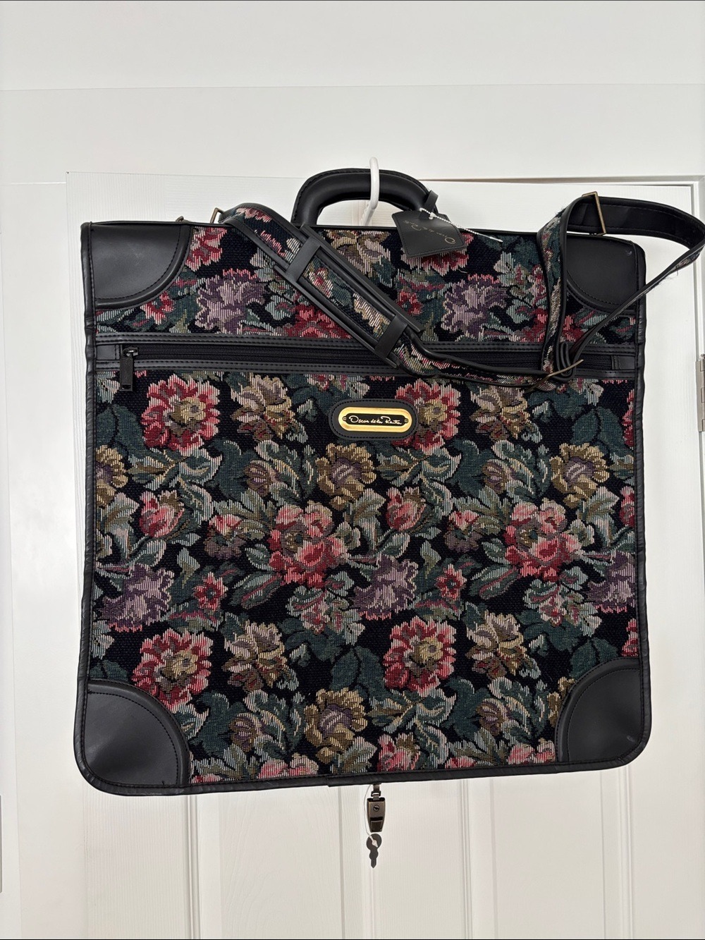 Oscar de la Renta vintage Floral Tapestry Garment Bag Black Multicolor Blooms